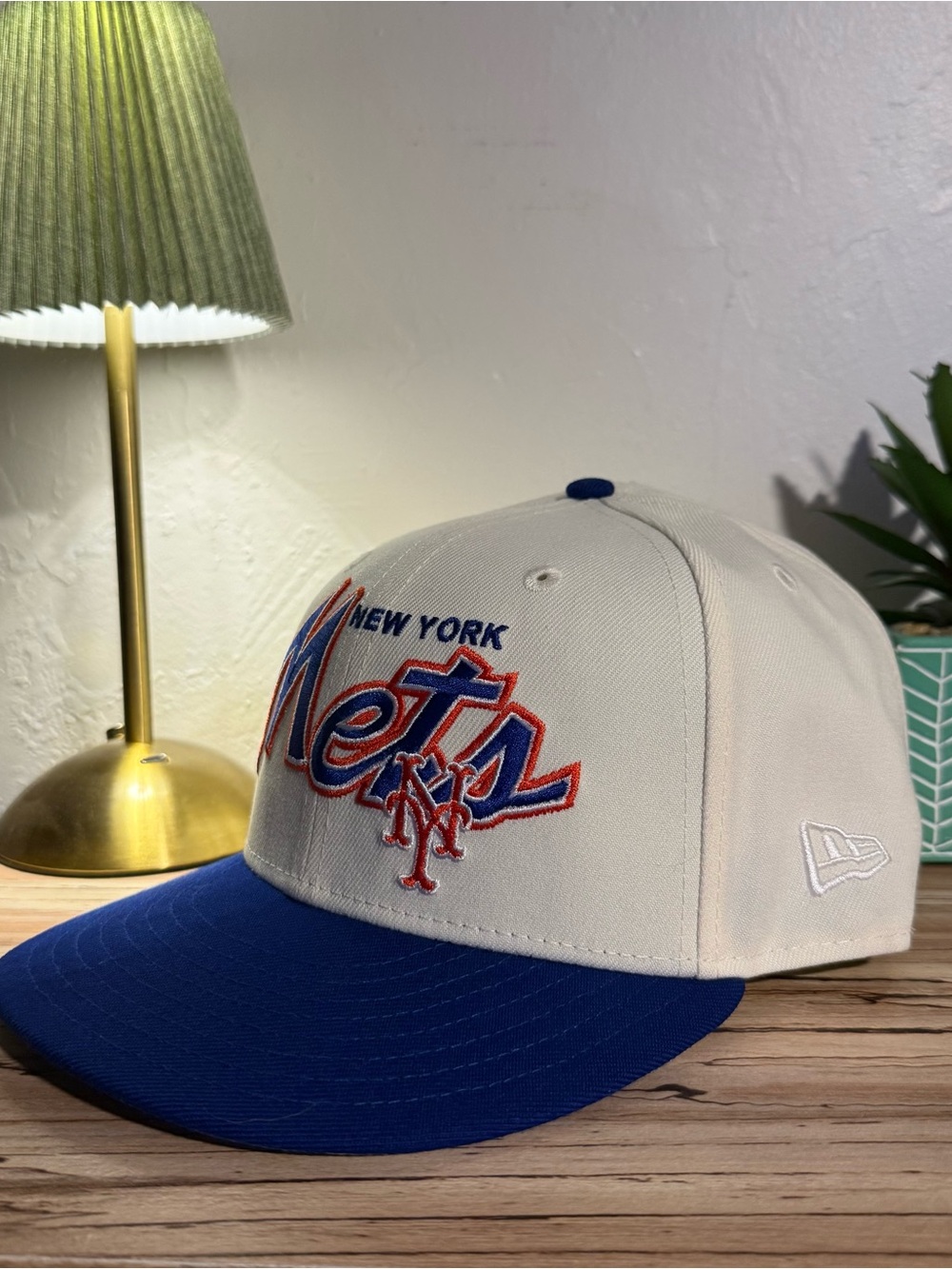 New Era 59FIFTY New York Mets Fitted Hat 7 3/4 Cream Blue Red MLB Cap